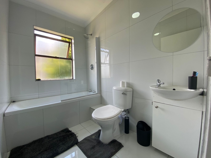 2 Bedroom Property for Sale in Parklands Western Cape